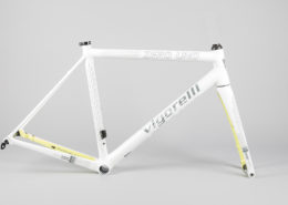 elegant-and-light-bike-frame